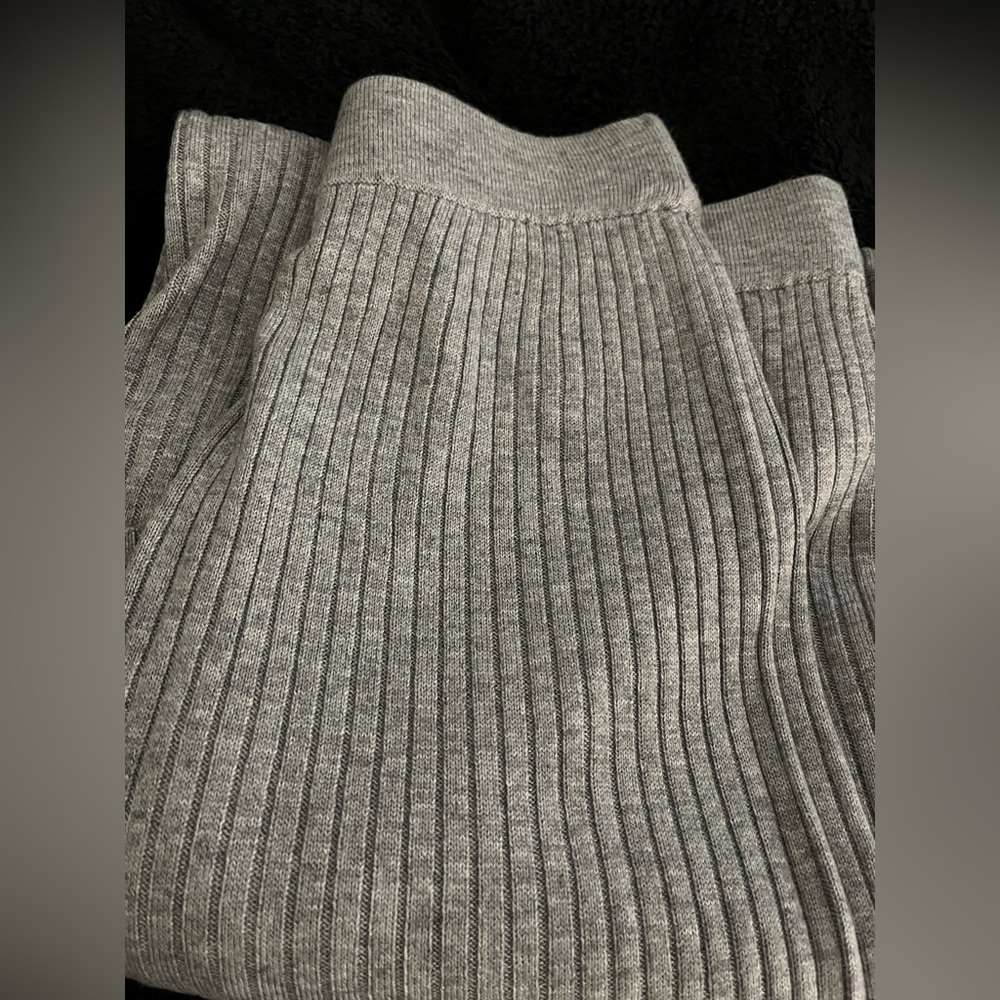 Grey Ribbed Pants - Picture 4 of 4